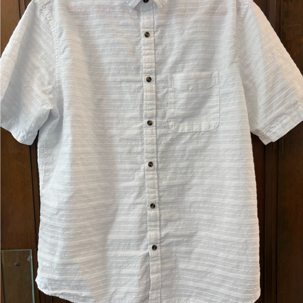 Old Navy Men's Textured White Button Down Shirt